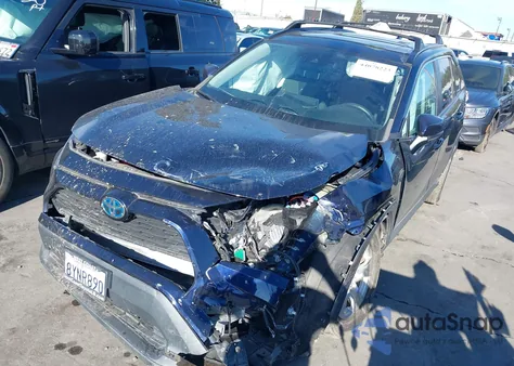 2021 Toyota Rav4 Hybrid Xle z USA, uszkodzony, nr VIN 4T3RWRFV9MU033108